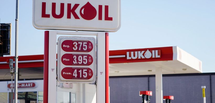 Chevron και Quantum Energy Partners οι πιθανοί «μνηστήρες» της Lukoil - Κοινή προσφορά θα καταθέσουν οι 2 όμιλοι