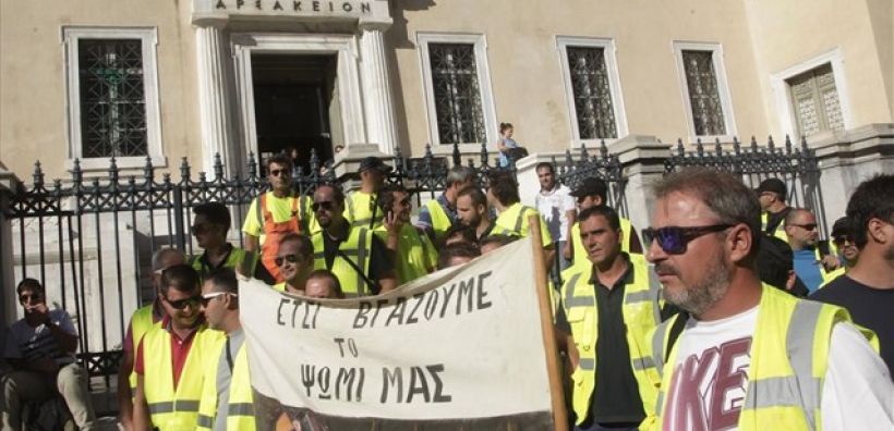 Κλειστή η κάθοδος της Μεσογείων από τους μεταλλωρύχους