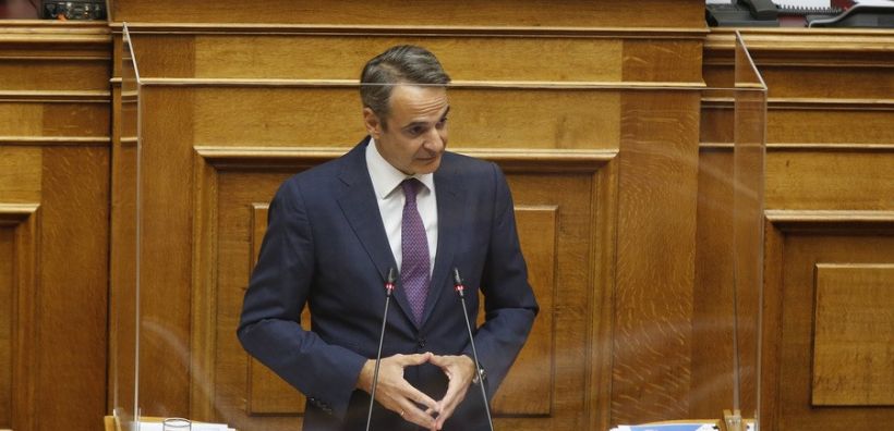 Μητσοτάκης στη Βουλή: Fake news τα σενάρια ότι τα δάση καίγονται για να μπουν ανεμογεννήτριες - Θεωρίες συνομωσίας που "συναντούν τους αντιεμβολιαστές"