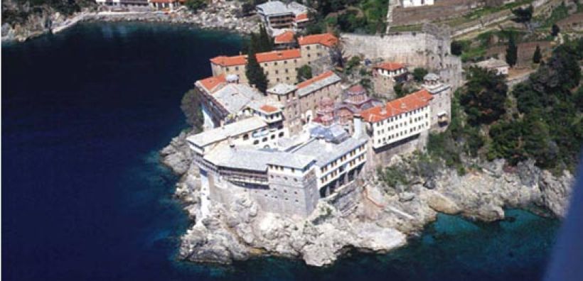 Στον «αέρα» το σχέδιο για φωτοβολταϊκά συστήματα στο Άγιο Όρος 