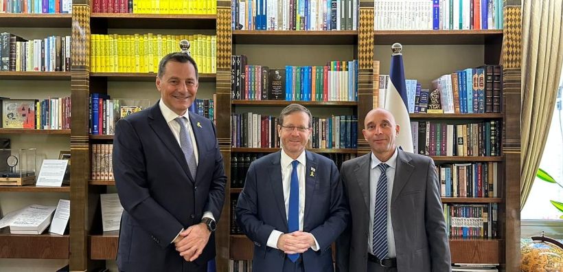 O Μαθιός Ρήγας στον Πρόεδρο του Ισραήλ για το ρόλο της Energean στην χώρα