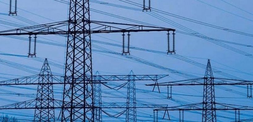 Άρχισαν οι αυξήσεις στα τιμολόγια ρεύματος των πελατών Μέσης Τάσης