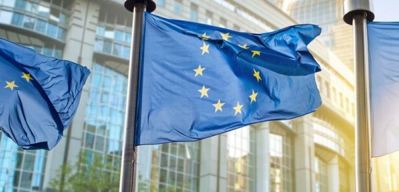 Εντός του Μαρτίου οι πρώτες διαπραγματεύσεις στην Ε.Ε. για το νέο στόχο CO2 του 2030 - Μείωση 55% προτείνει η Κομισιόν 