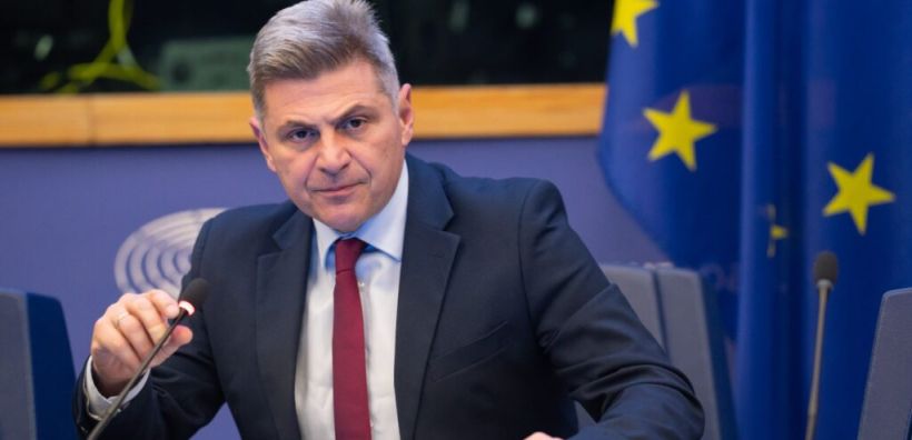 Φαραντούρης: Παρέμβαση τώρα από την πολιτεία για την επερχόμενη "φούσκα" στα καύσιμα