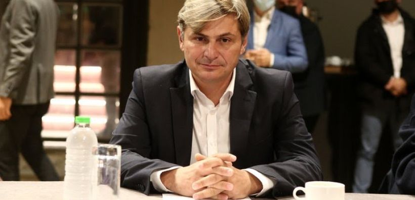 Φαραντούρης: Η ενεργειακή κρίση θα συνεχιστεί – Η κυβέρνηση να στηρίξει τους ελεγκτικούς θεσμούς  