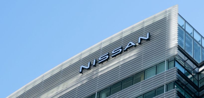Περικοπές της Nissan σε 9.000 θέσεις εργασίας