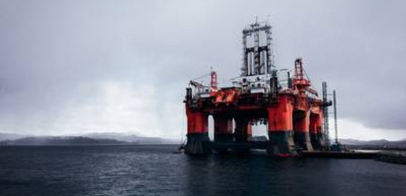 IEA: Οι ΗΠΑ ο κορυφαίος εξαγωγός πετρελαίου στον κόσμο - Άφθονη προσφορά φέρνει χαμηλές τιμές