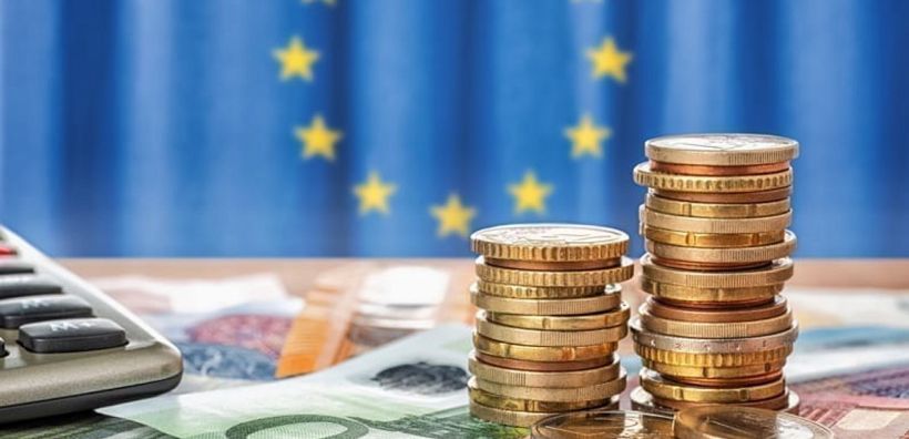 Ενισχύεται το ευρώ έναντι του δολαρίου