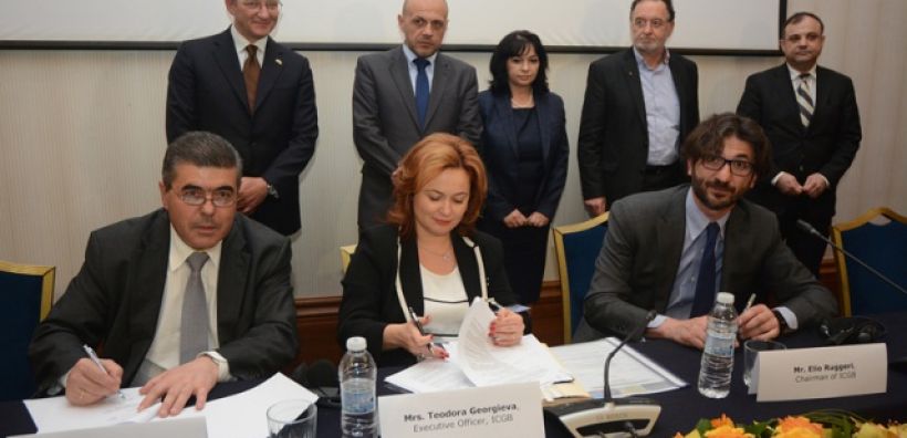 «Έπεσαν» οι υπογραφές για τον Κάθετο Διάδρομο – Το 2018 θα ξεκινήσει να λειτουργεί