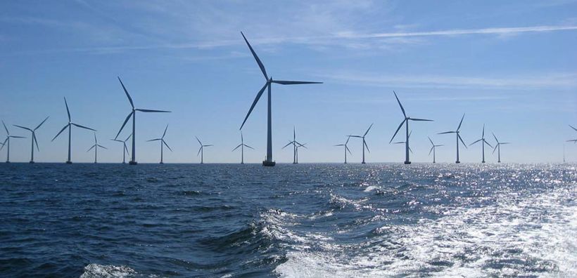 Ποιο είναι το μοντέλο για τα offshore αιολικά – Μειοδοτικοί διαγωνισμοί για προεπιλεγμένους επενδυτές και σύνδεση στο δίκτυο μέσω hubs του ΑΔΜΗΕ 