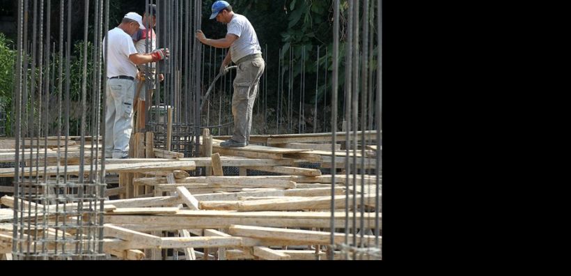 Επιτροπή Ανταγωνισμού: Σε εξέλιξη η έρευνα στα δημόσια έργα