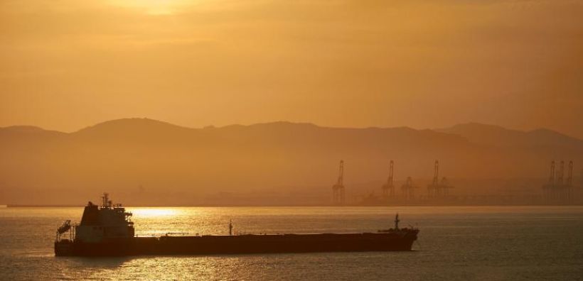 Μεγάλοι αγοραστές πετρελαίου σκέφτονται να "κάνουν στην άκρη" το Ιράν...