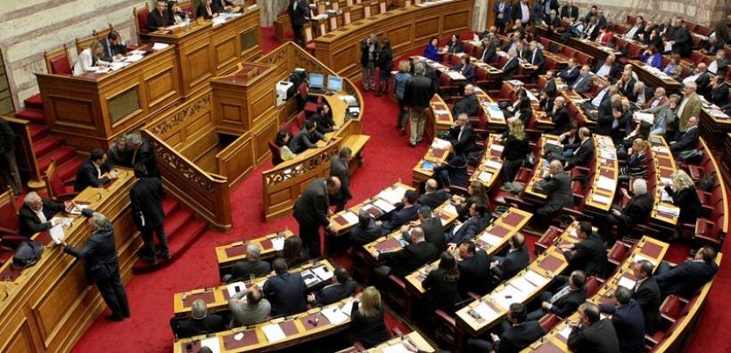 Με 151 υπέρ ψηφίστηκε στην Ολομέλεια της Βουλής το νομοσχέδιο για την αποεπένδυση της ΔΕΗ