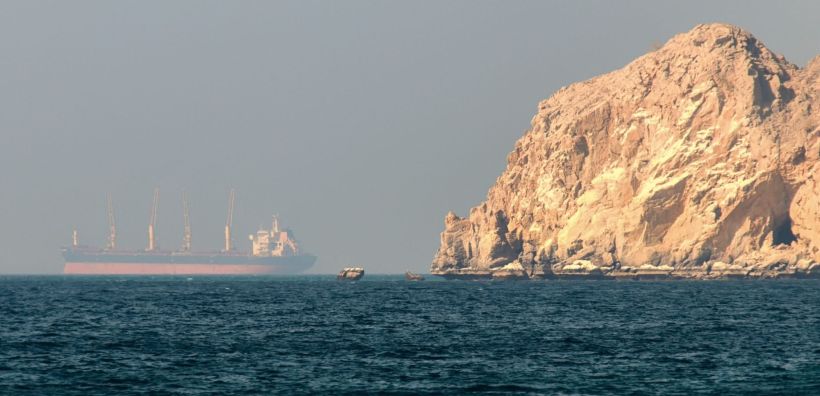 Αυξήσεις σε ναύλους και premium και αλλαγή ρότας στα tanker-  Πώς η ανησυχία για τα Στενά του Ορμούζ επηρεάζει την ενεργειακή αγορά