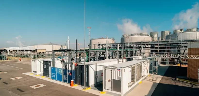 Η OMV έθεσε σε λειτουργία τη μεγαλύτερη μονάδα πράσινου υδρογόνου στην Αυστρία