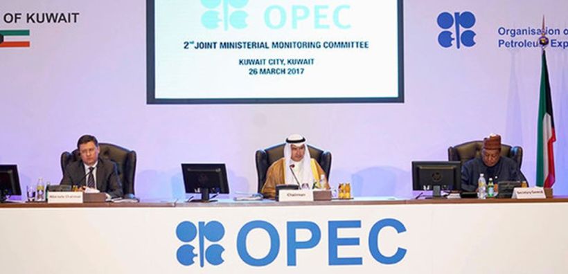 Η προσφορά πετρελαίου του OPEC θα πέσει κατά 400.000 bpd τον Ιανουάριο