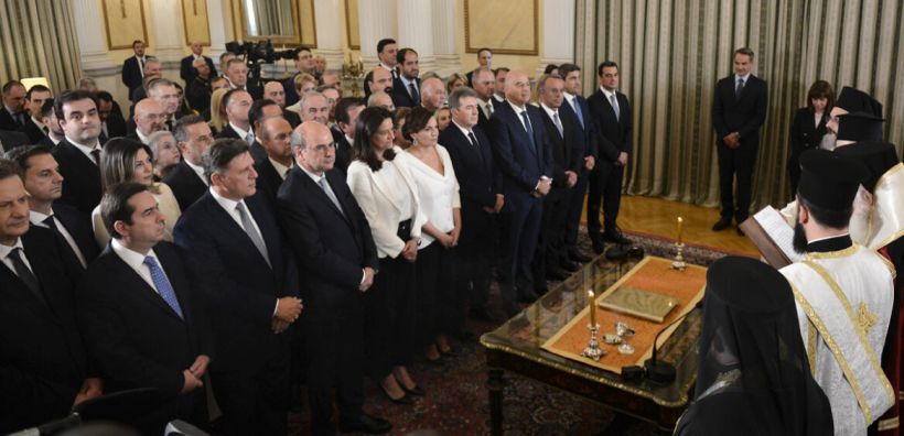 Ορκίστηκε η νέα κυβέρνηση - Η σύνθεσή της