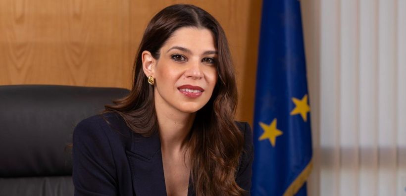 ΥΠΕΝ: Συγκροτείται επιτροπή για τη χορήγηση ΟΠΣ σε έργα standalone μπαταριών – Η Δ. Παληαρούτα επικεφαλής