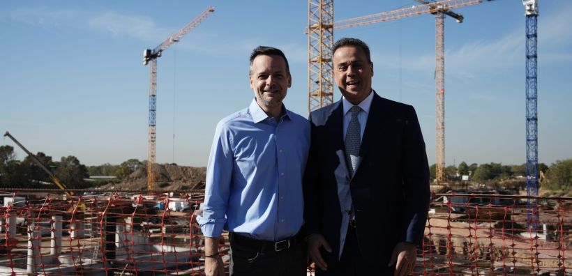 Στ. Παπασταύρου και Χ. Δούκας στο εργοτάξιο του Βοτανικού: «Το όνειρο παίρνει σάρκα και οστά»