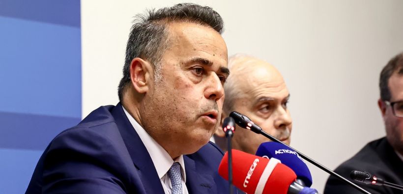 Επισκεψη του Στ. Παπασταύρου σε σχολείο στο πλαίσιο του προγράμματος, «Τα Δημοτικά Σχολεία Πρωταθλητές στην Ανακύκλωση»