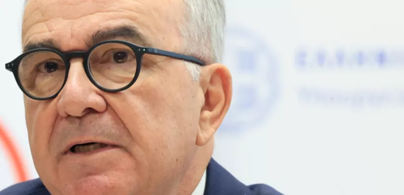 Παπαθανάσης: Από Μάιο οι αιτήσεις για το νέο «Ανακαινίζω»