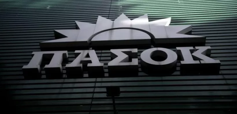 Τροπολογία ΠΑΣΟΚ για μηχανισμό μεταβλητού Ειδικού Φόρου Κατανάλωσης στα καύσιμα κίνησης