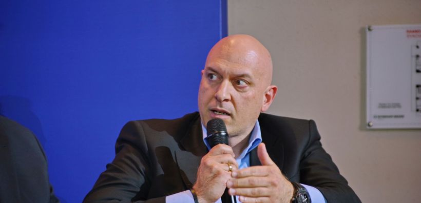 Ανδριοσόπουλος: Εχθρικό απέναντι στις ΑΠΕ το εγχώριο σύστημα - Χρειάζεται ταχύτητα και ευελιξία