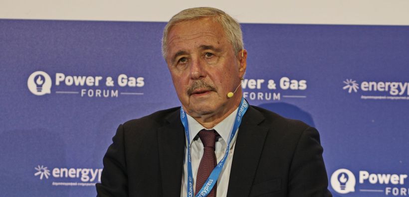 Μανιάτης: Να θέσουμε ως στόχο την στρατηγική αυτονομία της Ευρώπης