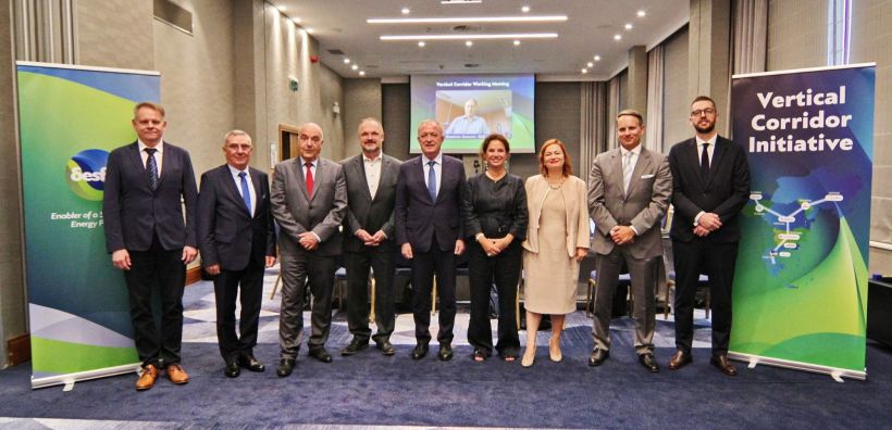 Σε πλήρη εξέλιξη ο «Κάθετος Διάδρομος» - Τα επόμενα βήματα στη χθεσινή συνάντηση των διαχειριστών