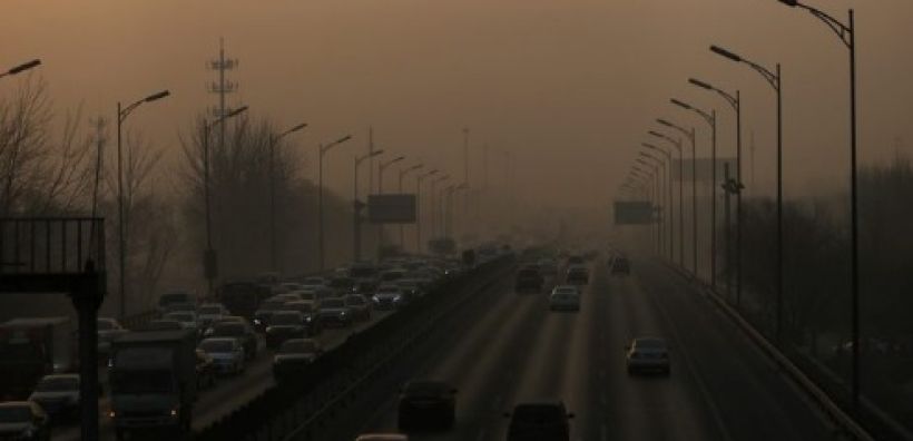 Σε "κίτρινο συναγερμό" για 48 ώρες το Πεκίνο λόγω ατμοσφαιρικής ρύπανσης