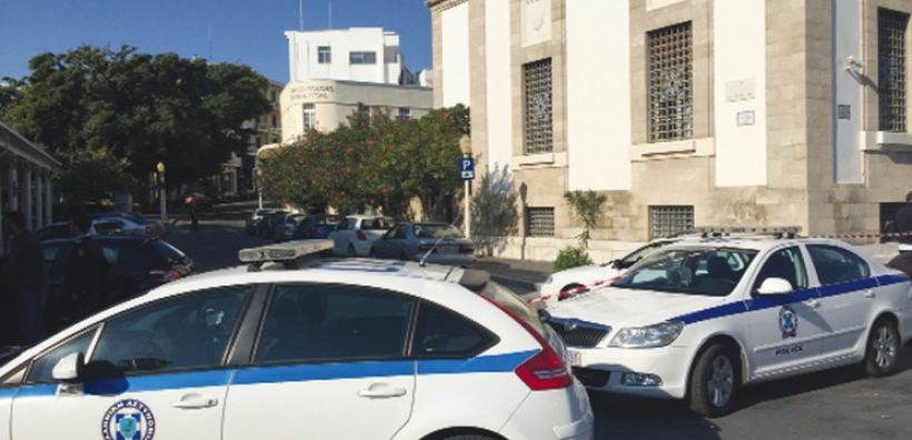 Τέλος η βενζίνη για τα περιπολικά της ΕΛ.ΑΣ. στη Ρόδο