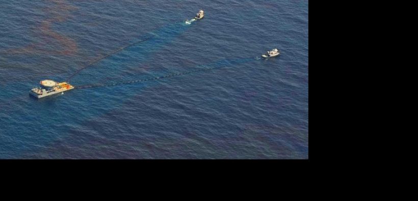 Mεγαλύτερες από τις εκτιμήσεις πολλές πετρελαιοκηλίδες