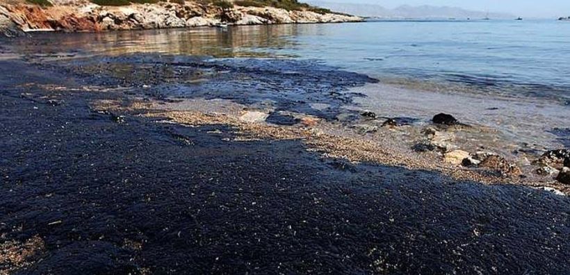 Πρόεδρος Βραζιλίας για πετρελαιοκηλίδα: «Το χειρότερο» μένει να έρθει»