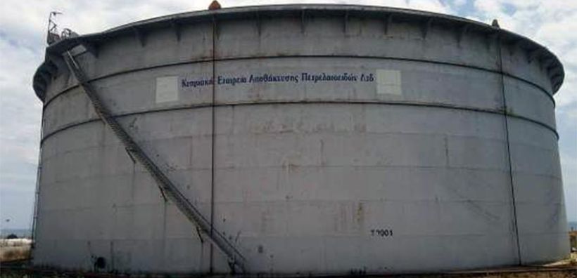 Αποξήλωση δεξαμενής πετρελαιοειδών της PETROLINA LTD