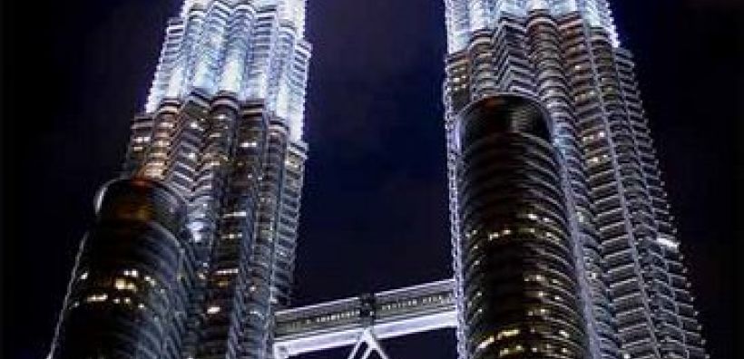 Αποφασισμένη να αποκτήσει την καναδική Progress Energy η Petronas 