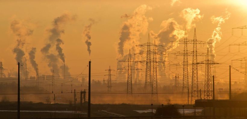 ΗΠΑ: Προς νέα ρεκόρ η ζήτηση ηλεκτρικής ενέργειας φέτος και το 2027