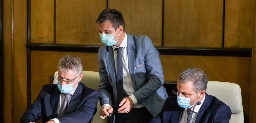 Στην υπογραφή σύμβασης για σιδηροδρομικό έργο €573 εκατ. προχώρησε η ΑΚΤΩΡ στη Ρουμανία, ως επικεφαλής κοινοπραξίας