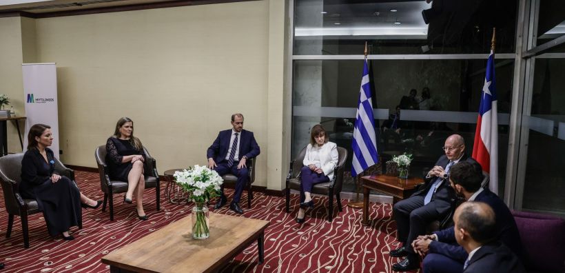 MYTILINEOS: Συνάντηση της Κ. Σακελλαροπούλου με εκπροσώπους της εταιρείας στη Χιλή