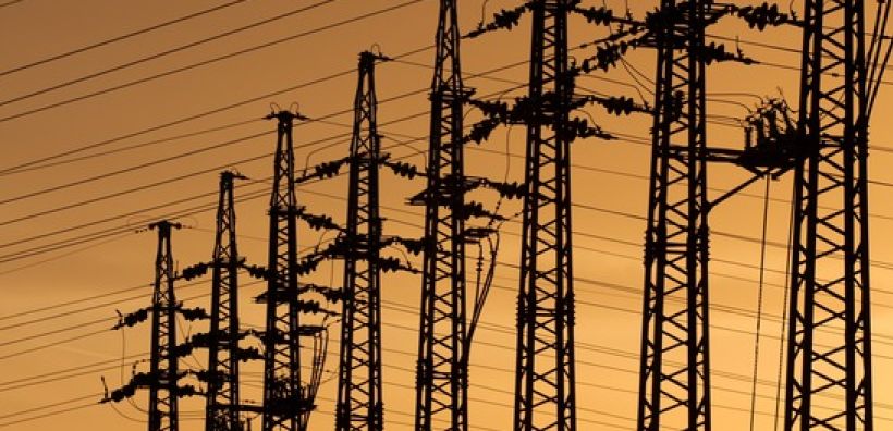 Αγκάθια και παγίδες στο δρόμο για τα βιομηχανικά τιμολόγια του ρεύματος