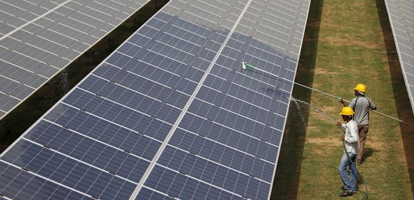 Σε αύξηση 90% της εγκατεστημένης ισχύος από φωτοβολταϊκά προσβλέπει η Ινδία για το 2017 