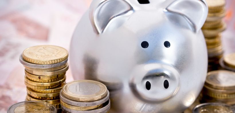 Πρωτογενές πλεόνασμα 2,9 δισ. ευρώ το α' εξάμηνο 