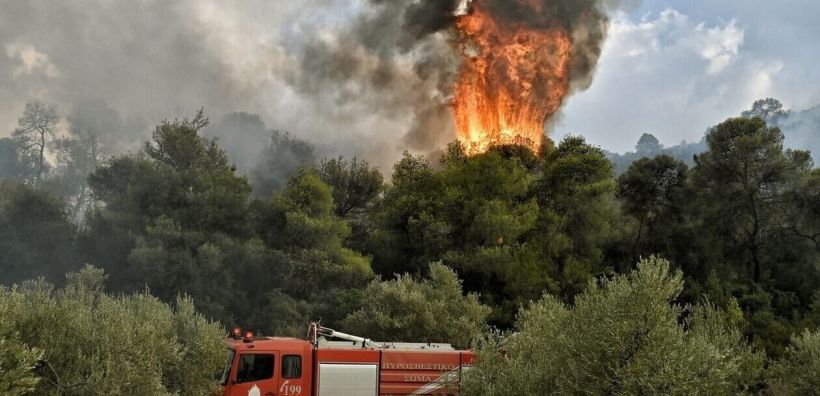 Μυτιλήνη: Πυρκαγιά κοντά σε εργοστάσιο της ΔΕΗ