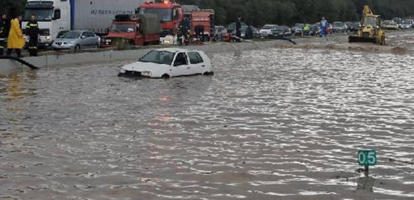 Θεσσαλονίκη: SOS από τo προξενείο της Σερβίας για τις πλημμύρες