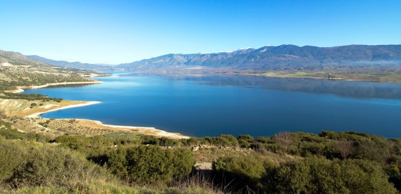 Περνάνε στους ΟΤΑ οι παραλίμνιες εκτάσεις που έχει απαλλοτριώσει η ΔΕΗ – Τροπολογία ετοιμάζει η κυβέρνηση