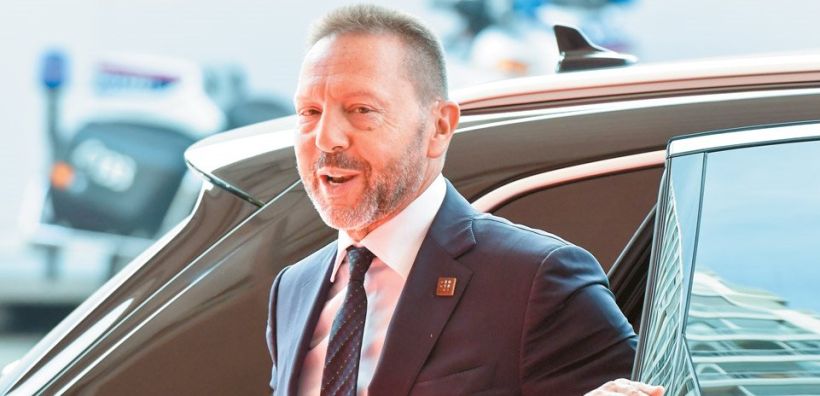 Στουρνάρας: H χρηματοδότηση της πράσινης μετάβασης πρέπει να αυξηθεί σημαντικά
