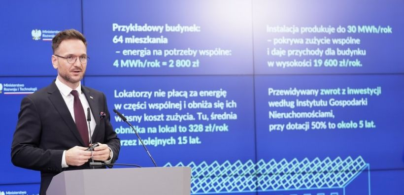 Πολωνία: Εγκαινιάζει πρόγραμμα επιδότησης για φωτοβολταϊκά σε πολυκατοικίες