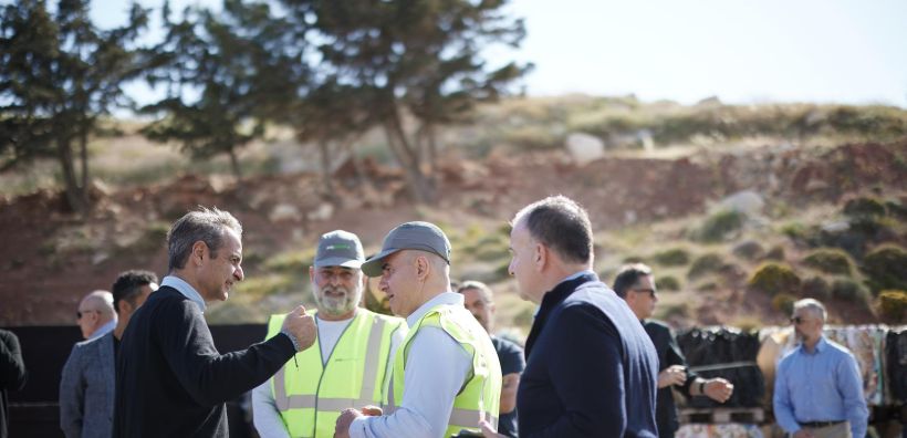 Μητσοτάκης: Πρότυπο η Τήλος στη διαχείριση αποβλήτων Το πρώτο νησί παγκοσμίως που μηδένισε την ταφή απορριμμάτων