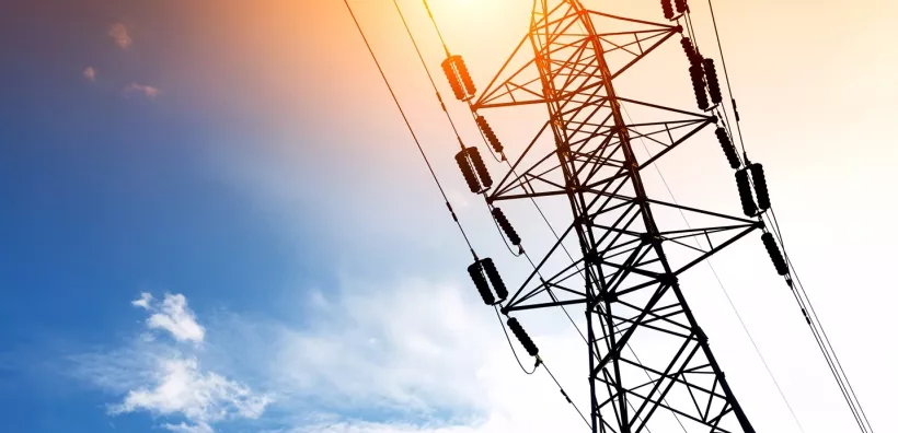 Ο ηλεκτρικός διάδρομος Saudi Greek Interconnection, βασικό θέμα στην ατζέντα της επίσκεψης Σκυλακάκη στη Σαουδική Αραβία