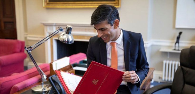 Ινδία και Ηνωμένο Βασίλειο εγκαινιάζουν μια νέα πρωτοβουλία για πράσινες επενδύσεις 1.2 δις δολάρια