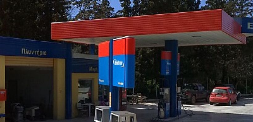 Επιδότηση 7 εκατ. ευρώ ετησίως για τη μεταφορά καυσίμων στα νησιά